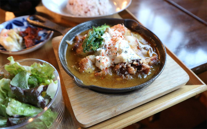 カフェ寛味堂｜店内